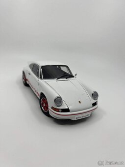 Modely aut AUTOart a CMC v měřítku 1:18 - 5