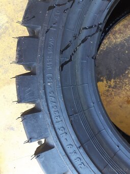 Pneu 28x9-15 - 5