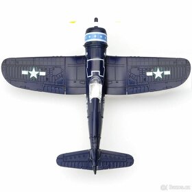 4D model nacvakávací stavebnice Corsair F4U (tmavý) 1:48 - 5