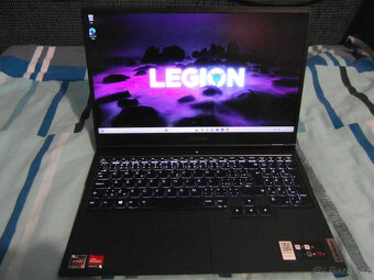 Prodám herní notebook Lenovo Legion 5 15ACH6A černý/modrý - 5