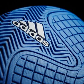 Sálové boty Adidas Messi 16.4 velikost 44 - 5