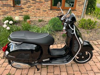 Piaggio Vespa GTS Super 125 - 5