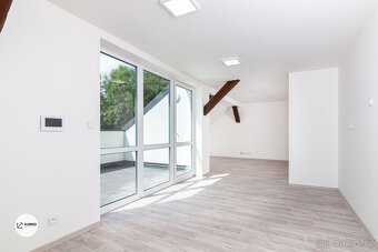 Apartmán s terasou, 3+1, 107m2 v bytovém domě, obec Krásná p - 5
