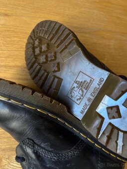 Unikátní Dr. Martens s 9 dírkama - 5