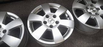 Alu disky Škoda 15" – 5x112 – velmi dobrý stav + ventily - 5