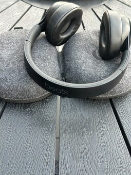 Bezdrátová sluchátka Apple Beats Solo Pro A1881 + case - 5
