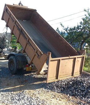 Traktorový nosič kontejnerů STS Opava - 5