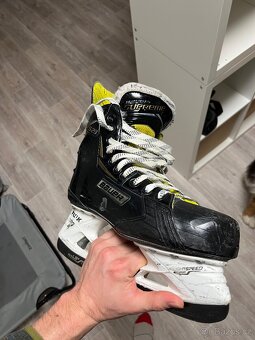 Brusle Bauer Supreme S29 - vel. 42,5 - 5
