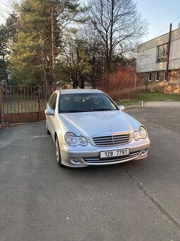 Mercedes Benz w203 c200 - 5