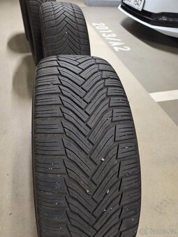 Michelin 215/60 R16 - 5