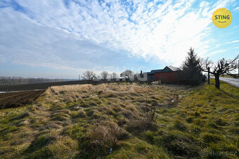 Prodej stavebního pozemku 1704 m2, 131731 - 5