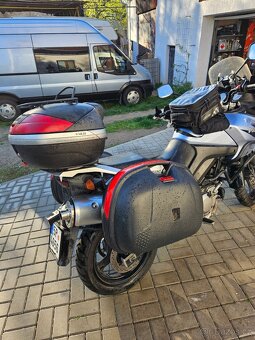 Suzuki V-Strom 650, r. v. 2006 - 5