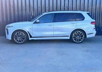 BMW X7 automat nafta 250 kw 2022 - 5