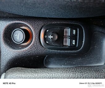 Peugeot 206 sw edice JBL - 5