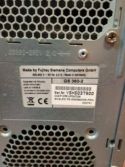 Starší PC + příslušenství a tiskárna HP - 5