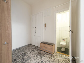Pronájem bytu 2+1, Sokolovská, Karlín, 22.900 Kč/měs, 71 m2 - 5