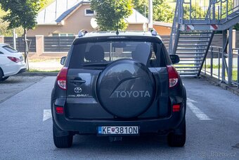 Toyota RAV4 2.2 D-4D 180 X - 5