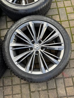 ORIGINÁL Alu Volkswagen Liverpool R18, 5x112 - TOP, ZIMNÍ - 5