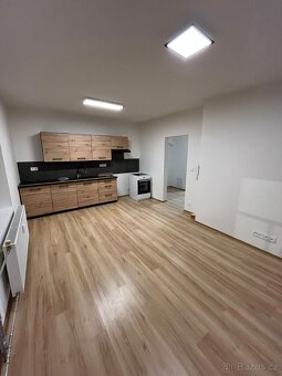 Byt 2+KK, 43 m², Lhenice - 5