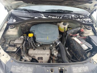 Renault thali 1.4, 55Kw, rok 2003 - 5