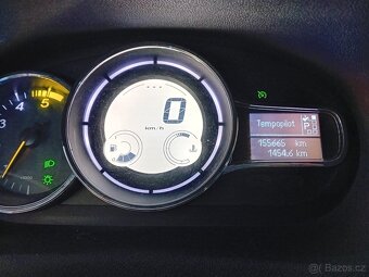 Renault Megane III GRAND - 5