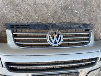 Přední nárazník VW MULTIVAN T5 - 5