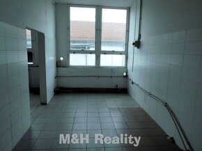 Pronájem výrobního, skladovacího, obchodního prostoru 100m2 - 5