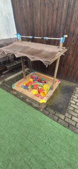 Dětské pískoviště včetně písku a hraček - 5