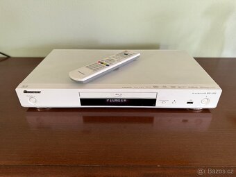 Blu-ray / DVD přehrávač Pioneer BDP-X300 - 5