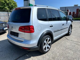 Volkswagen Touran CROSS 2,0 TDI - 5