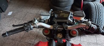 DUCATI STREETFIGHTER 848 HAVAROVANÝ - 5