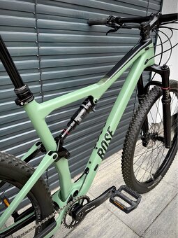 Rose Thrill Hill 1, 2024, vel. L - 5