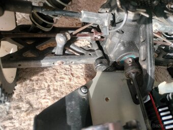 RC auto 1/8 Xray XB9 elektrické - závodní model - 5