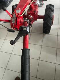 Motoblok Belorus motor HONDA 9 koni, pluh ,sekačka. - 5