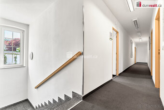 Nájem kanceláří v administrativní budově v Karlových Varech - 5
