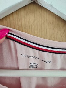 Růžové šaty Tommy Hilfiger XL - 5