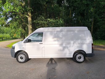 VW T5 2.0Tdi 🚗 L2H2 🚗 SERVIS a VÝBAVA - 5