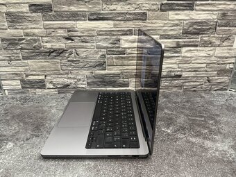 MacBook Pro 14” M2 Pro / 16GB / 500GB DPH - 5