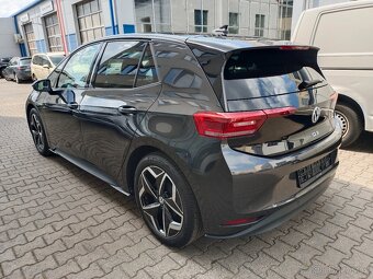 VW ID.3 Pro 150kW 92tkm Panorama WEBASTO - záruka Autodraft - 5