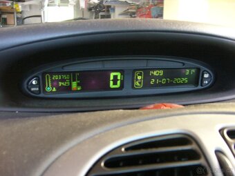 Prodám XSARA PICASSO 1.8 16V. - 5