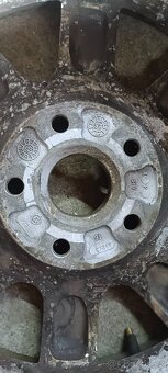 Audi alu kola 15" – 5x112, 7Jx15H2 ET45, originál Speedline - 5
