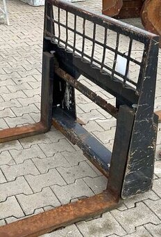 Paletizacni vidle na smykovy nakladac Bobcat - 5