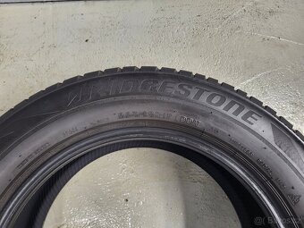 2x 225/60R17 Bridgestone zimní pneu - 5