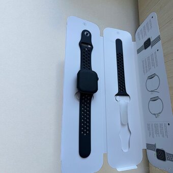 Apple Watch Series 10 42 GPS Černý hliník - 5