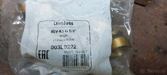 Prodám šroubení k radiátorům - 5