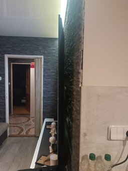 Prodám tv Smart 215cm Hisence v 4K - 5