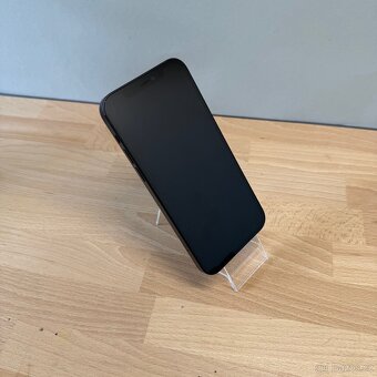 iPhone 12 64GB, černý (12 měsíců záruka) - 5