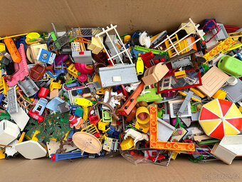 Playmobil - několik setů - velké množství - 5