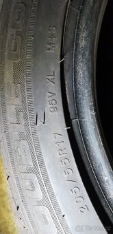Prodám 2x pneu letní 205/55/17 96V XL - 5