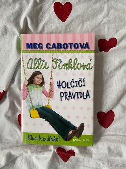 knížky Holčičí pravidla - 5